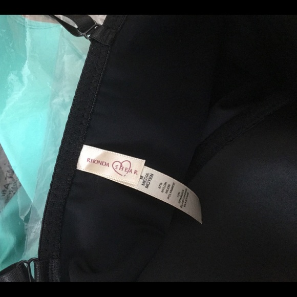 Flirt molded cup camisoles - Picture 7 of 8